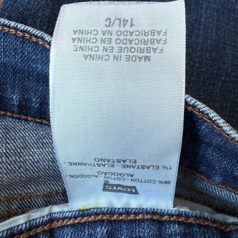 Levis 505 Straight Leg Jeans Dark Wash Blue Denim Flap Pocket Pants WM's 14L EUC - Picture 6 of 9